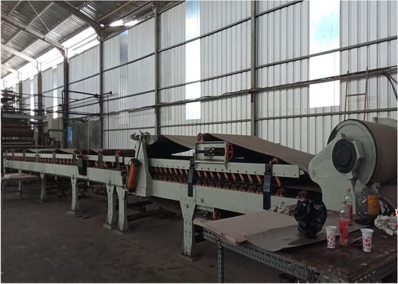 Chiny 7-warstwowa maszyna do produkcji tektury falistej 250m / min Szybkość projektu dostawca