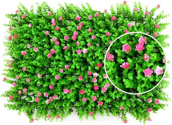 Dostosuj zielone fałszywe rośliny, które wyglądają jak prawdziwa odporna na UV trawa orzechowa